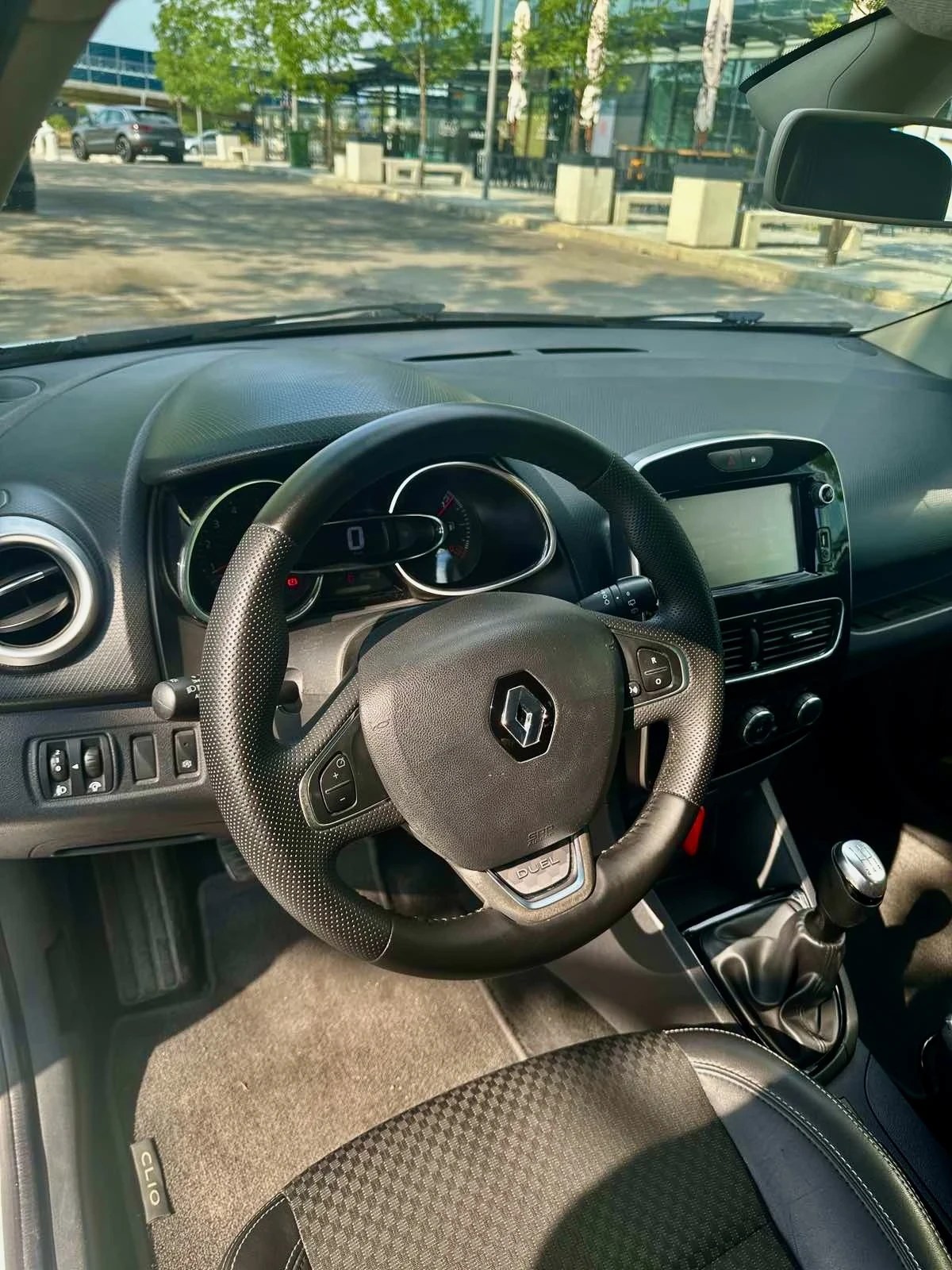Renault Clio 1.5dci/media/DUEL/E6b - изображение 8