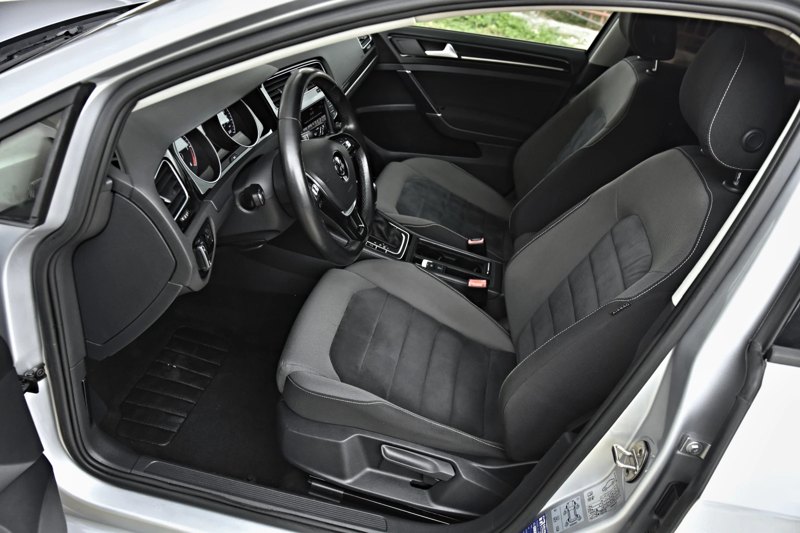 VW Golf 1.6 110 cv/1700000 km// | Mobile.bg   13