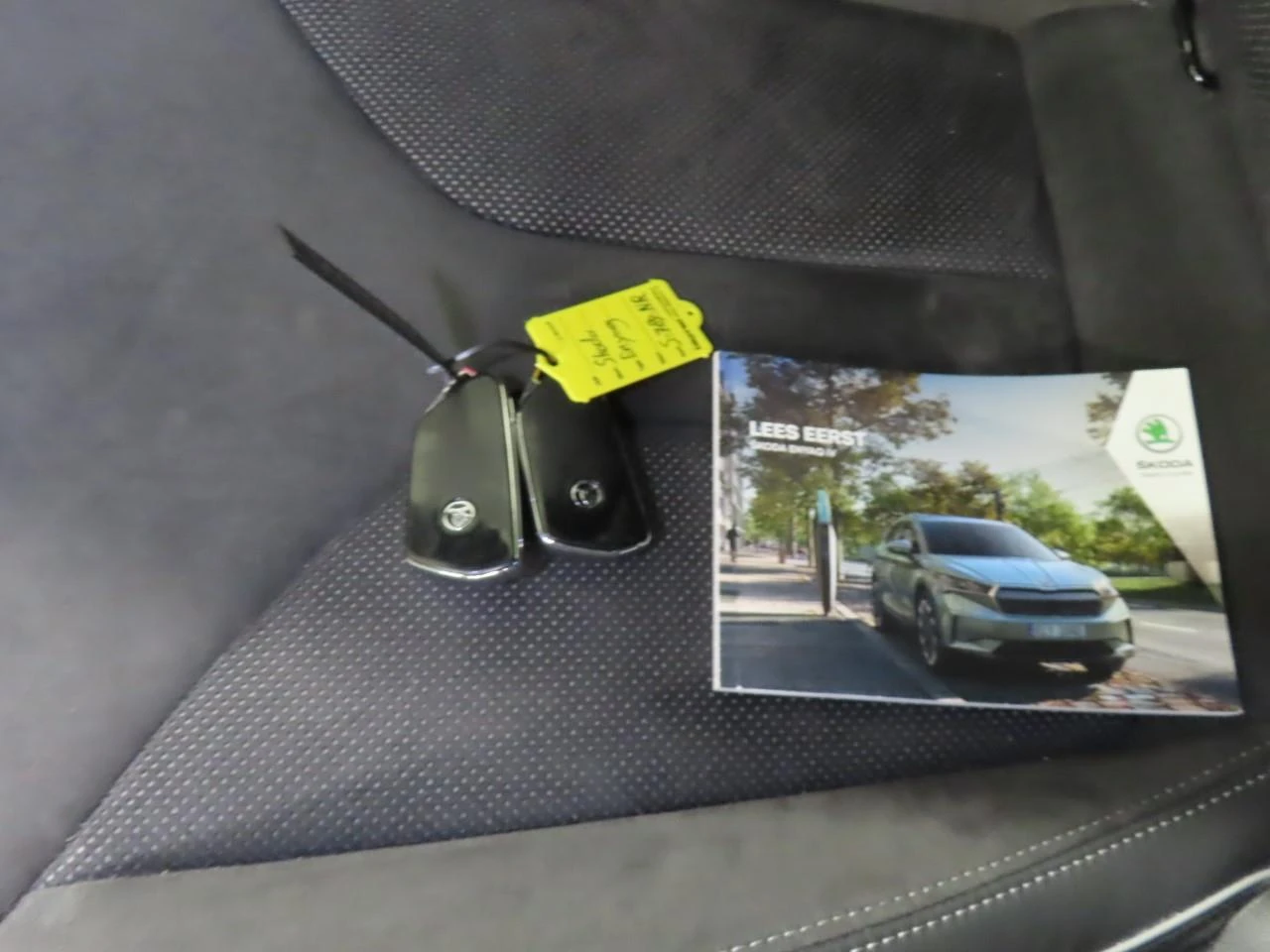 Skoda Enyaq IV80 SPORTLINE 82KWH FULL - изображение 8