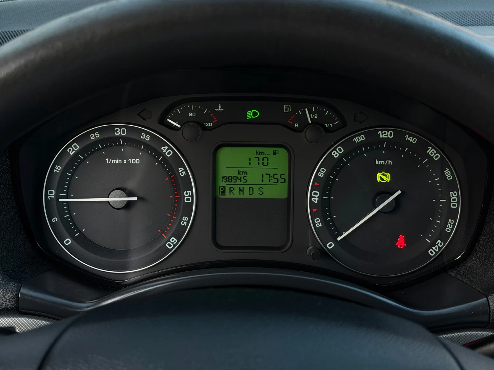 Skoda Octavia 1.9TDi 105к.с * DSG* * Климатроник* , снимка 16 - Автомобили и джипове - 53830932