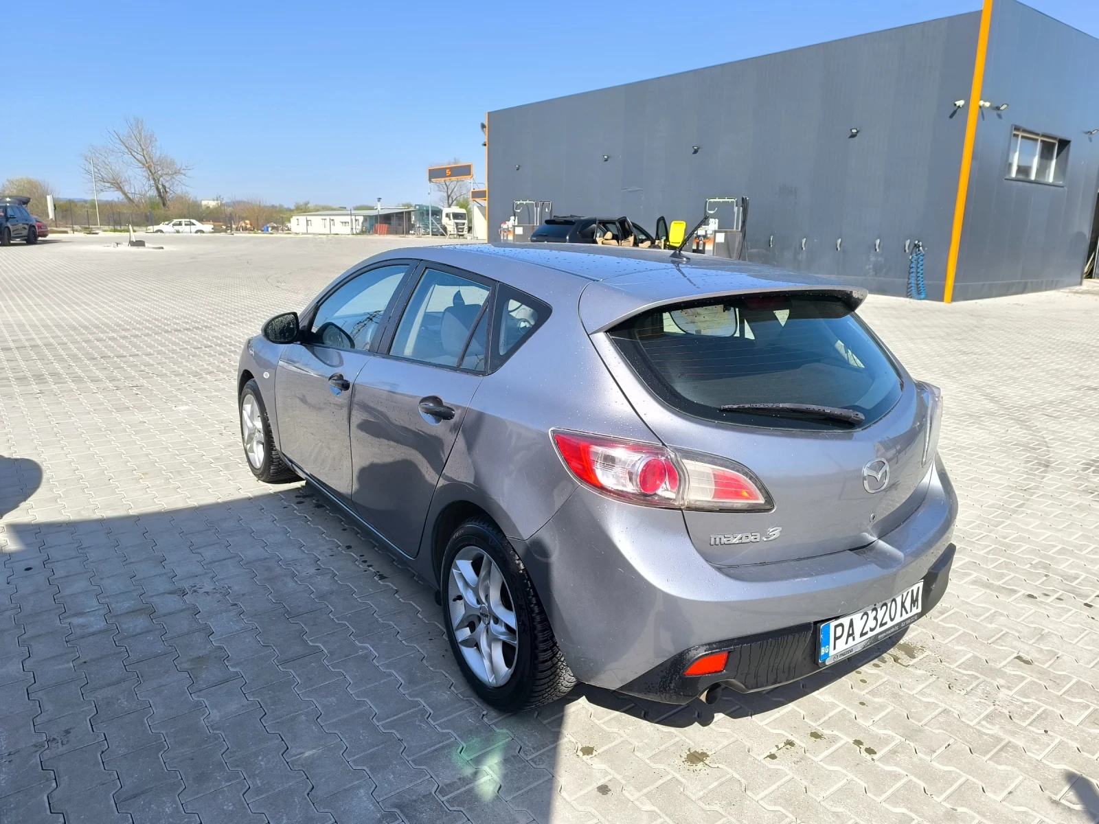Mazda 3 1.6, снимка 3 - Автомобили и джипове - 54225757