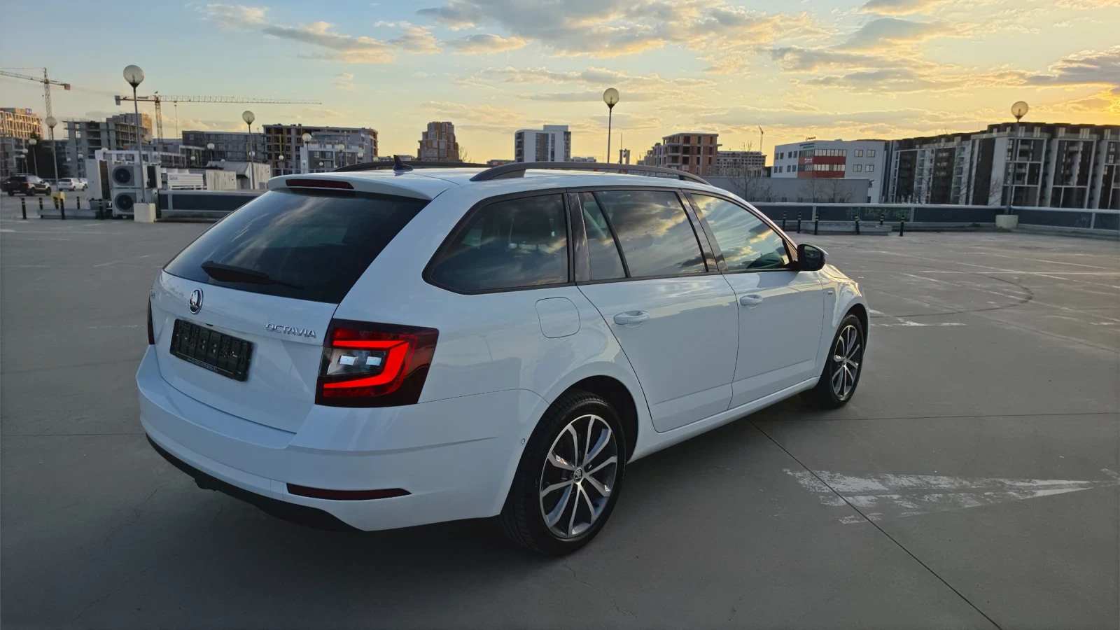 Skoda Octavia 2.0 TDI DRIVE | Mobile.bg � ����������� 9