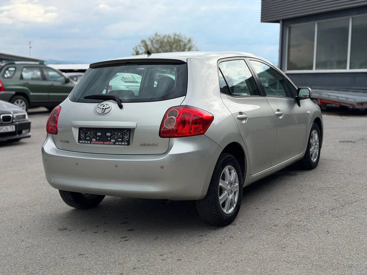 Toyota Auris 1.4 D-4D, снимка 6 - Автомобили и джипове - 54402581