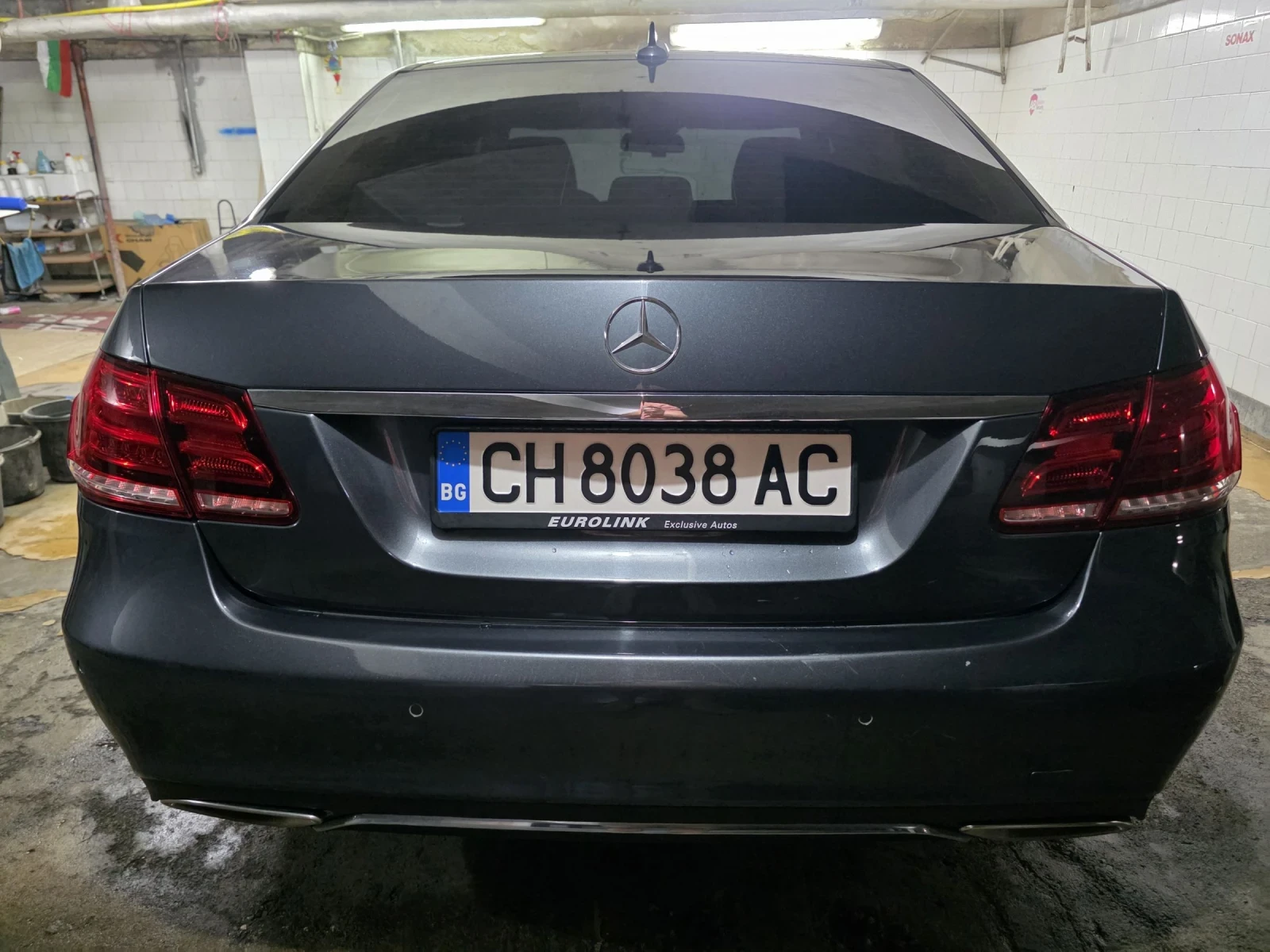 Mercedes-Benz E 220, снимка 3 - Автомобили и джипове - 54442670