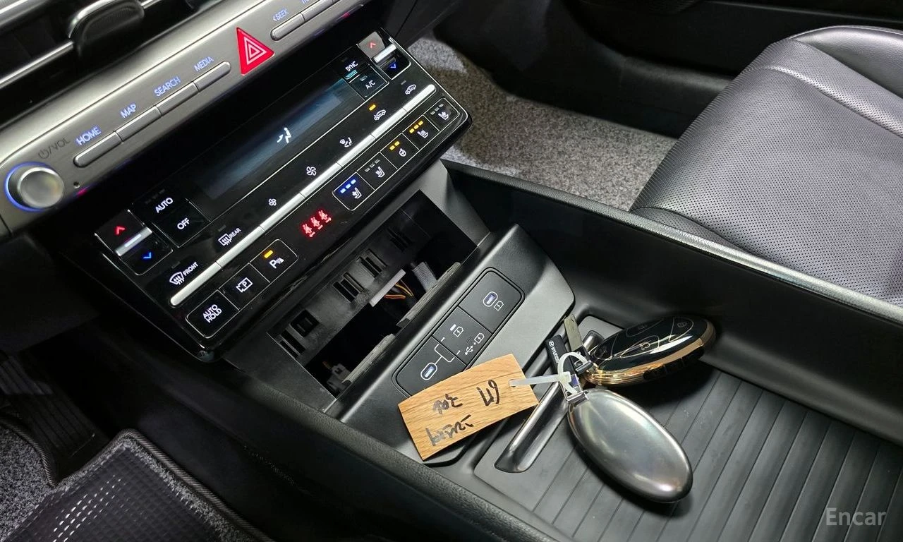 Hyundai Grandeur 3.5 LPG Premium* DISTRONIC* ПОДГРЕВ* ОБУДХВАНЕ* , снимка 13 - Автомобили и джипове - 54873192