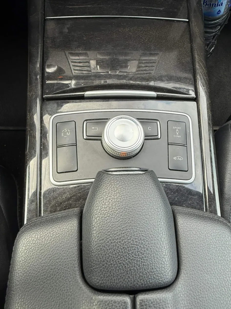 Mercedes-Benz E 350 4MATIC 265 к.с., снимка 10 - Автомобили и джипове - 54886256