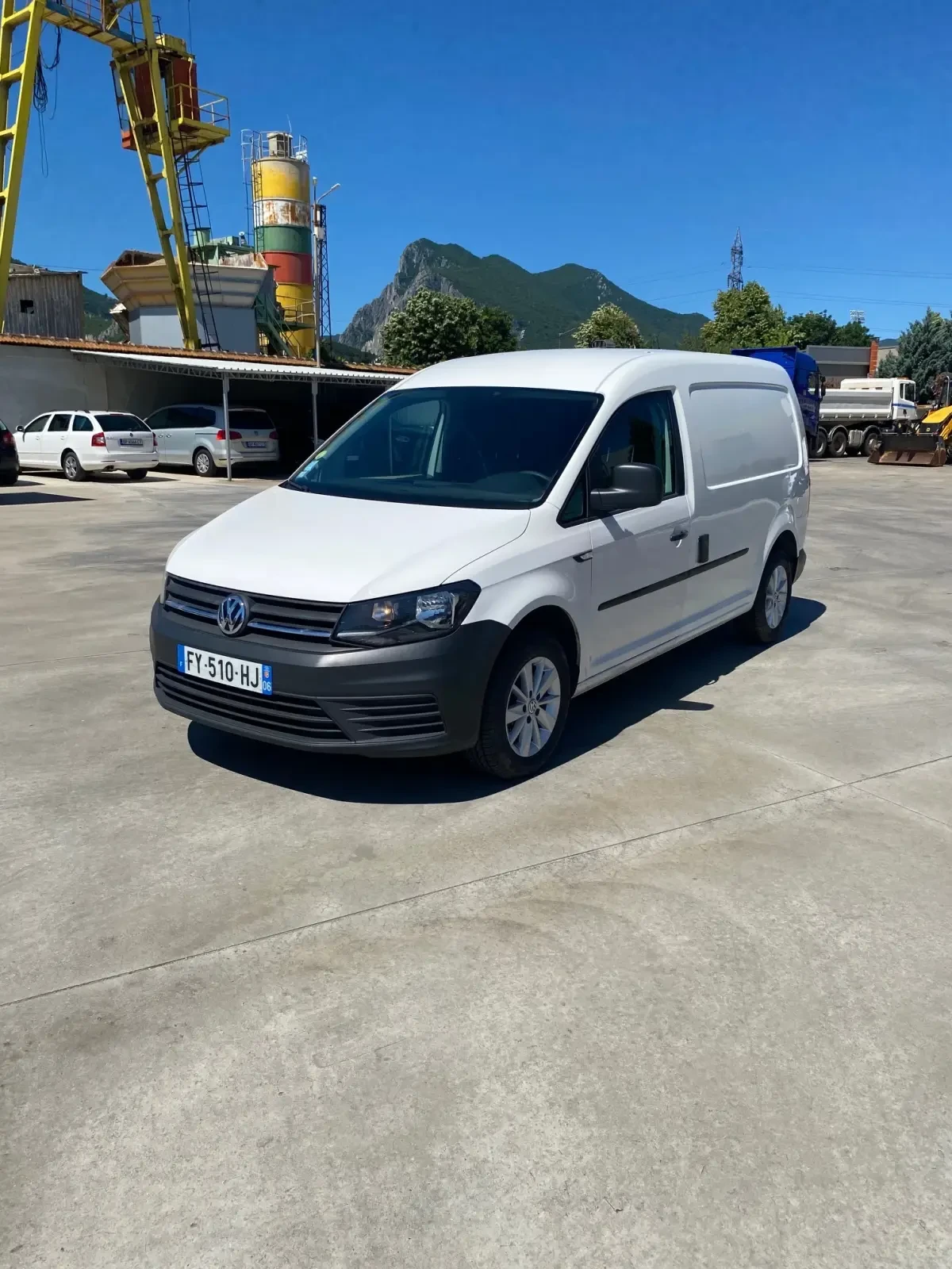 VW Caddy 2.0 tdi - 102 к.с. DSG - ДЪЛГА БАЗА