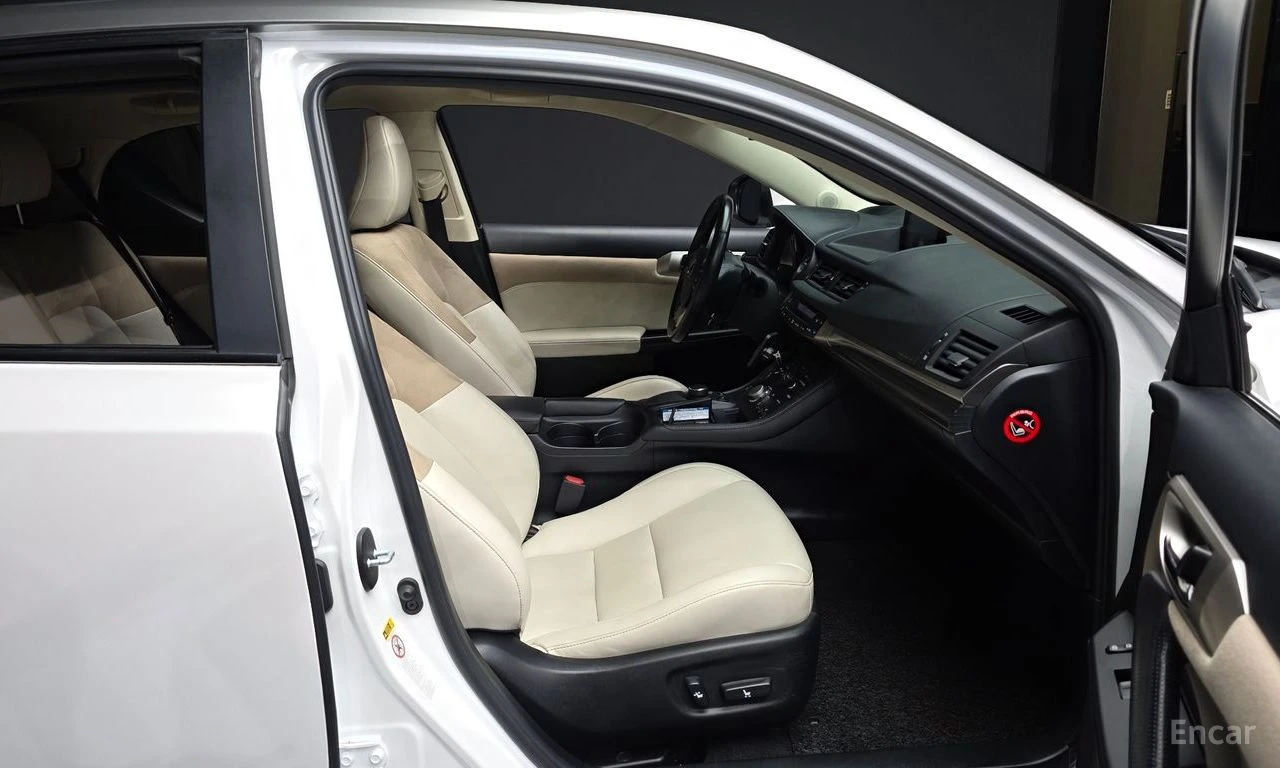 Lexus CT 200h 1.8* SUPREME* ПОДГРЕВ* , снимка 12 - Автомобили и джипове - 54958190