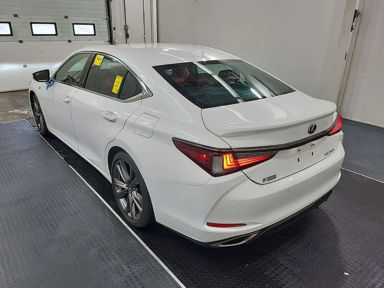 Lexus ES 350 * F-Sport ����� * CARFAX *  | Mobile.bg � ����������� 5