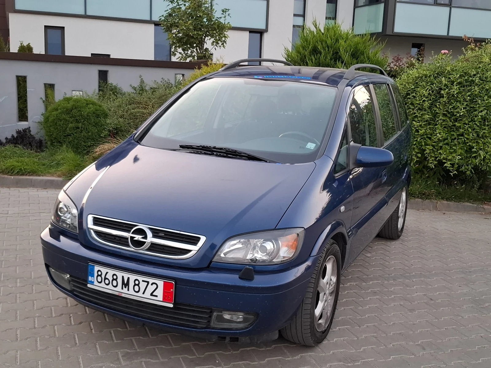 Opel Zafira 2.0DTI* (101кс)* 7-МЕСTEH* FACELIFT* НОВ ВНОС* , снимка 2 - Автомобили и джипове - 55667585