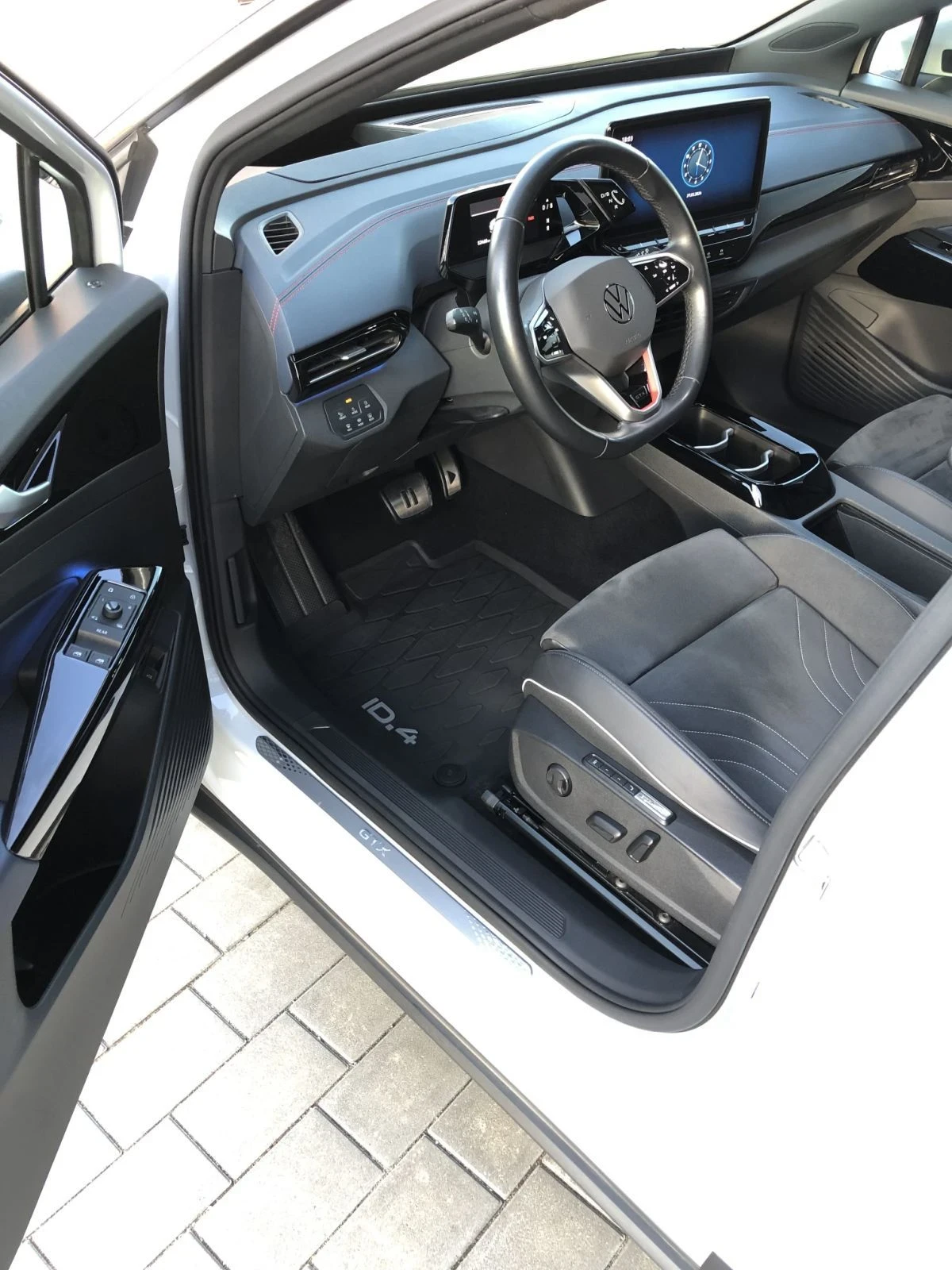VW ID.4 GTX, снимка 9 - Автомобили и джипове - 55771565