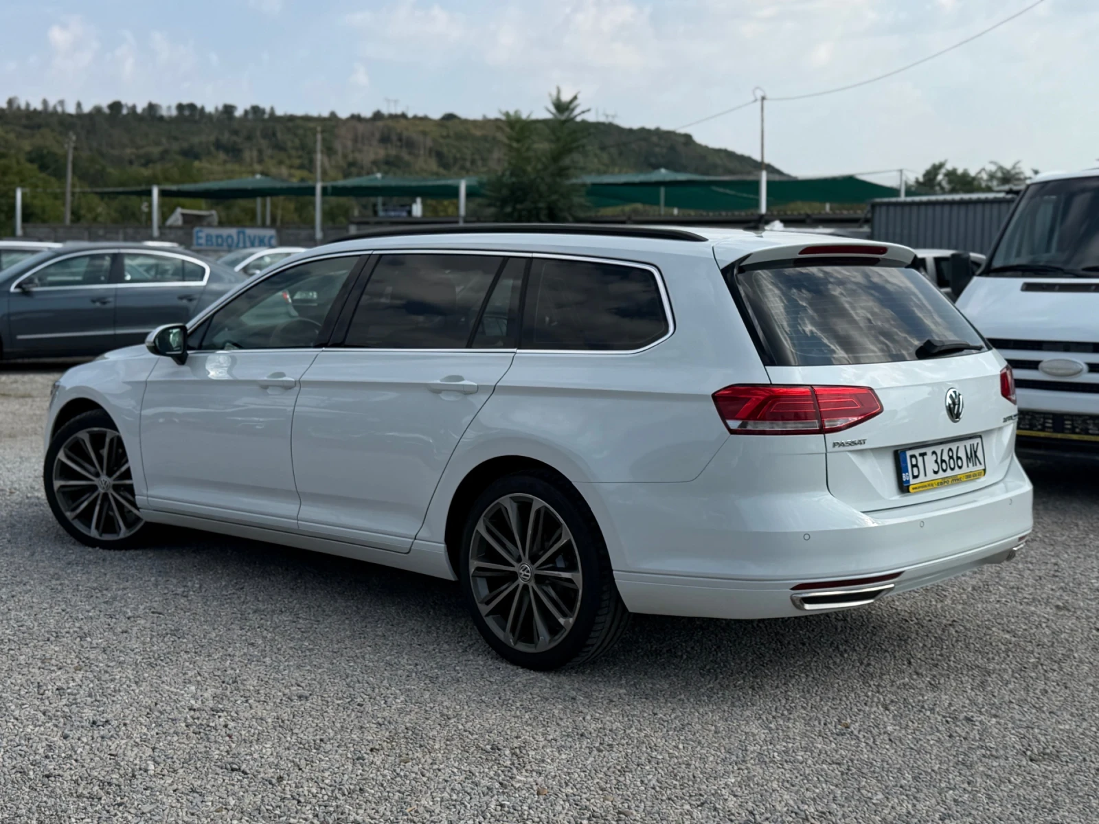VW Passat 2.0TDI 150кс DSG FULL-LED НАВИ МАСАЖ ПОДГРЕВ, снимка 8 - Автомобили и джипове - 55912017