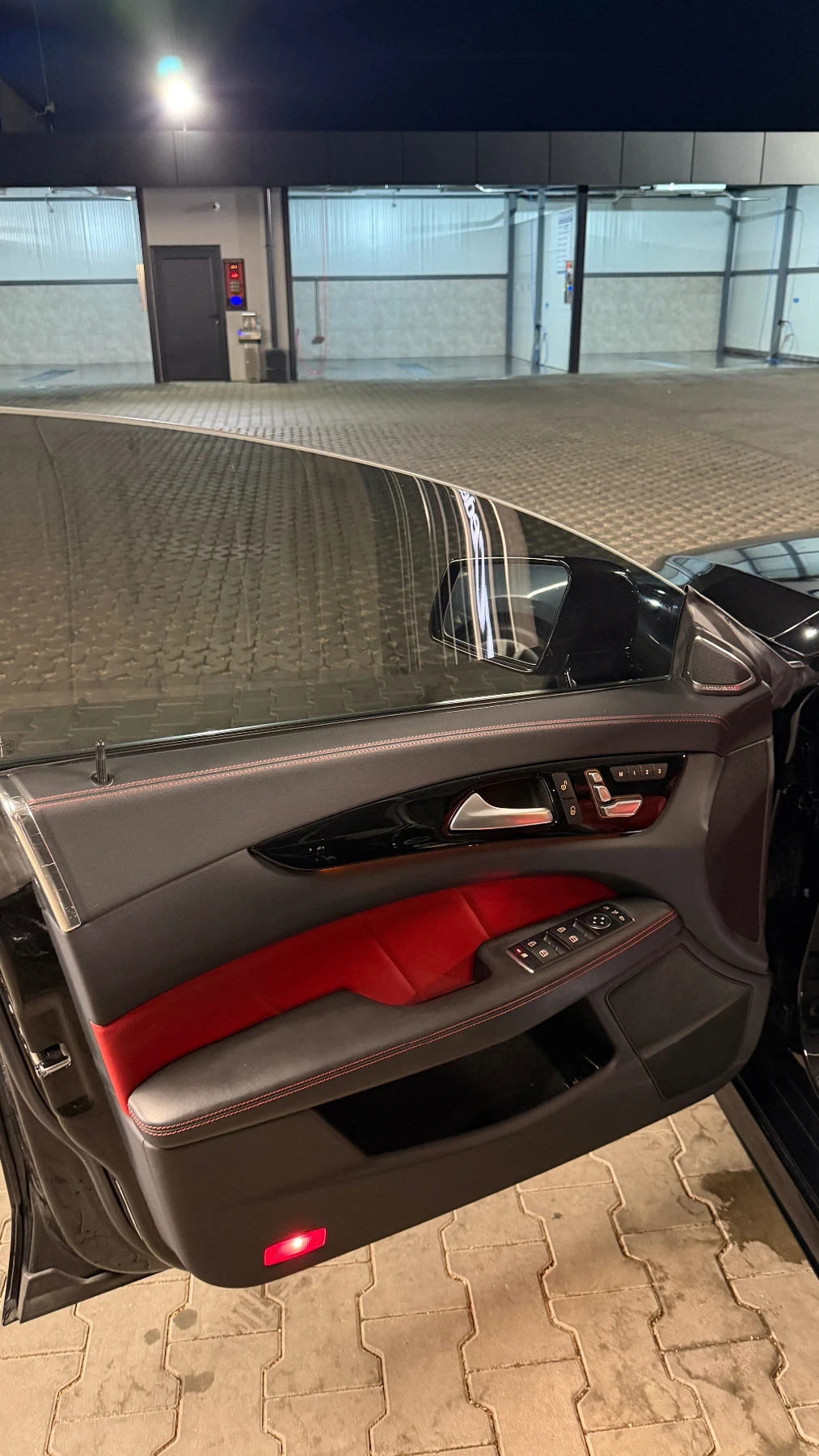 Mercedes-Benz CLS 400 4MATIC AMG ����� | RED DESIGNO | ��. ���� |  | Mobile.bg � ����������� 7