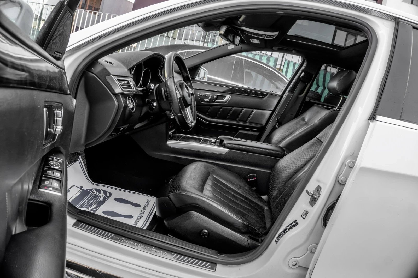 Mercedes-Benz E 350 CDI-FACE-AMG-9G-PANO-HARMAN-�����-�����-DISTR-FULL | Mobile.bg � ����������� 11