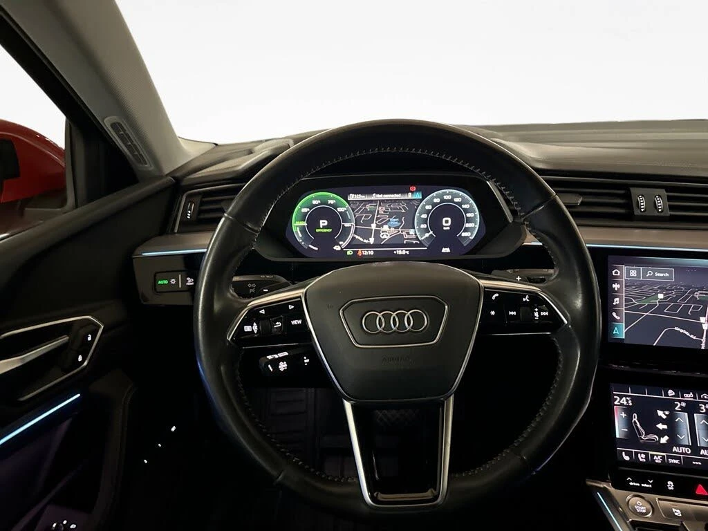 Audi E-Tron Technik quattro 55 * CLEAN CARFAX, снимка 9 - Автомобили и джипове - 56561874