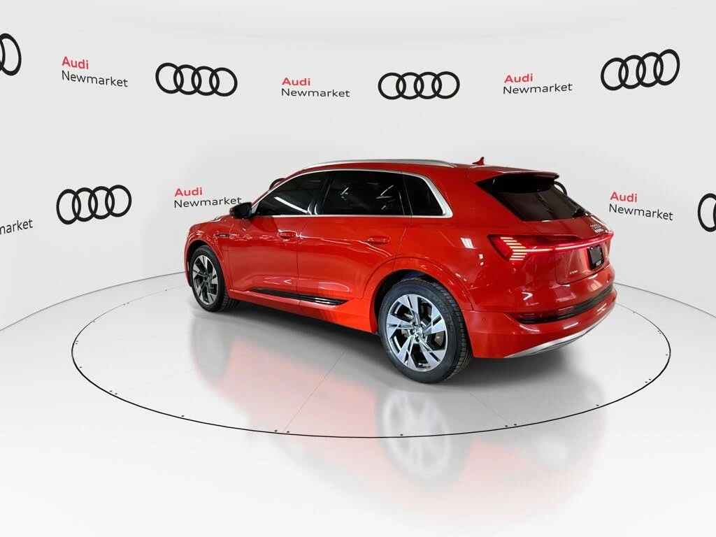 Audi E-Tron Technik quattro 55 * CLEAN CARFAX, снимка 4 - Автомобили и джипове - 56561874
