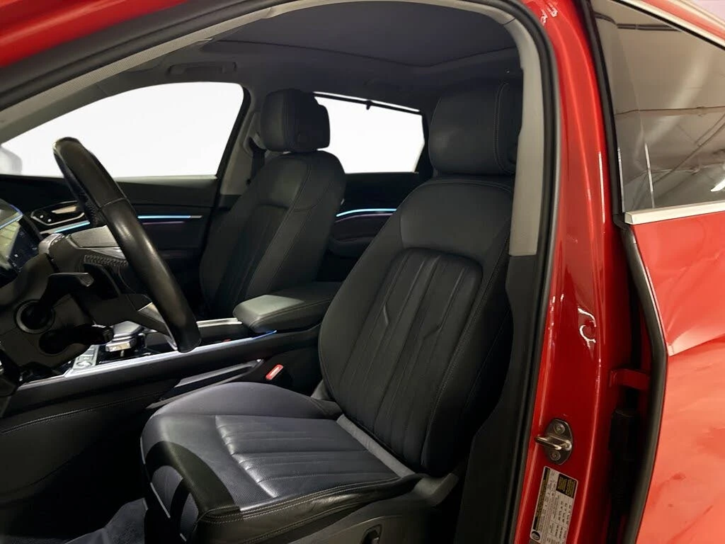 Audi E-Tron Technik quattro 55 * CLEAN CARFAX, снимка 12 - Автомобили и джипове - 56561874