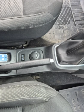Dacia Duster 1.5dci4x4, снимка 12