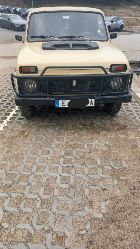 Lada Niva 1.6, снимка 1 - Автомобили и джипове - 44289436
