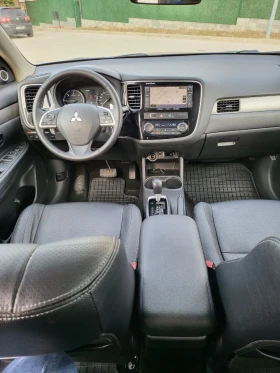 Mitsubishi Outlander 2.2 Автоматик 4WD, снимка 15