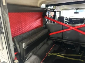 Land Rover Defender TD5 - 33000 € / 64542.39 лв. - 99025981 8