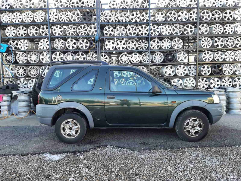 Land Rover Freelander 2.0D HartTop, снимка 17 - Автомобили и джипове - 49112354