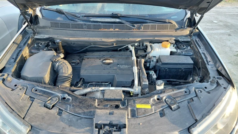 Chevrolet Captiva Captiva 4x4 2.2D 184 k.c, снимка 8 - Автомобили и джипове - 52020387