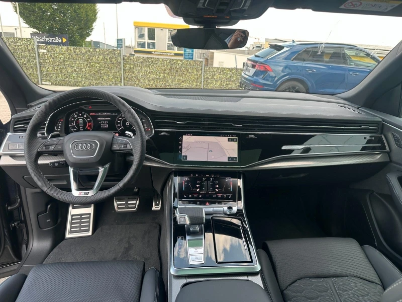 Audi RSQ8 PERFROMANCE/CERAMIC/CARBON/HEAD UP/PANO/B&O/360/, снимка 14 - Автомобили и джипове - 52377542