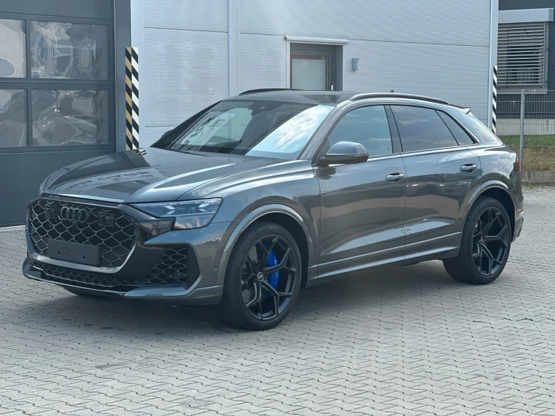 Audi RSQ8 PERFROMANCE/CERAMIC/CARBON/HEAD UP/PANO/B&O/360/, снимка 3 - Автомобили и джипове - 52377542