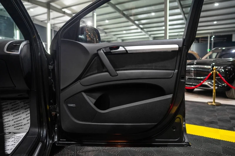 Audi Q7 3.0TDI QUATTRO V12 PACK FACE 7-МЕСТЕН ЛИЗИНГ 100%, снимка 13 - Автомобили и джипове - 53300930