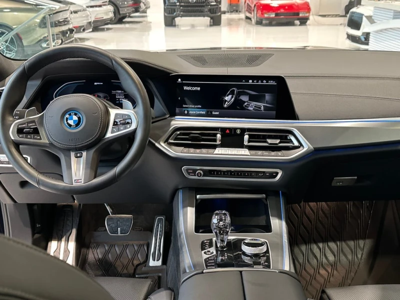 BMW X5 xDrive45e* ЛАЗЕРИ* 360* ОТ ПРЕДСТАВИТЕЛСТВО, снимка 7 - Автомобили и джипове - 53375162