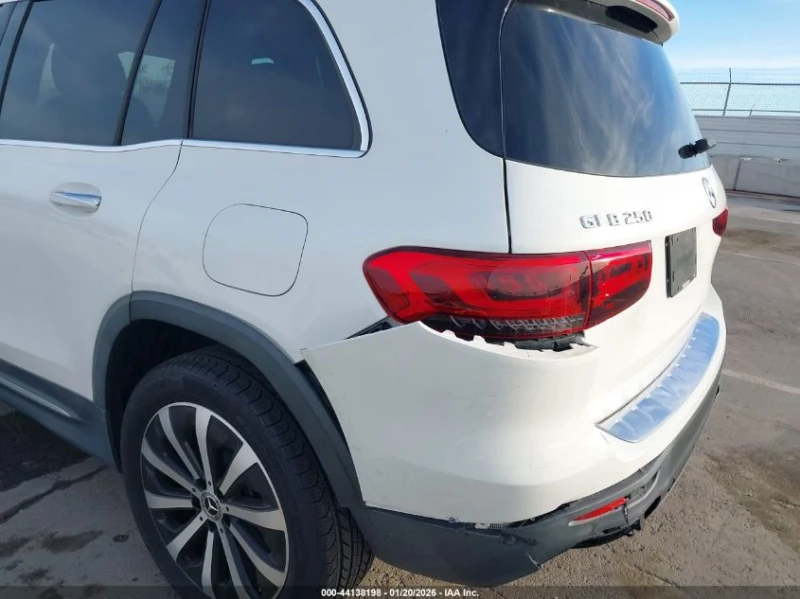 Mercedes-Benz GLB 250 * КРАЙНА ЦЕНА* CARFAX, снимка 6 - Автомобили и джипове - 53390873