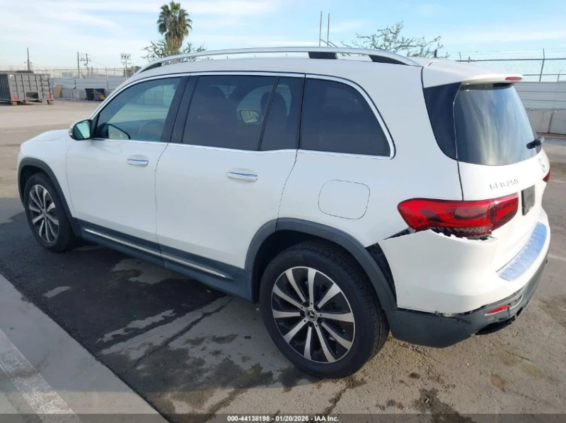 Mercedes-Benz GLB 250 * КРАЙНА ЦЕНА* CARFAX, снимка 3 - Автомобили и джипове - 53390873