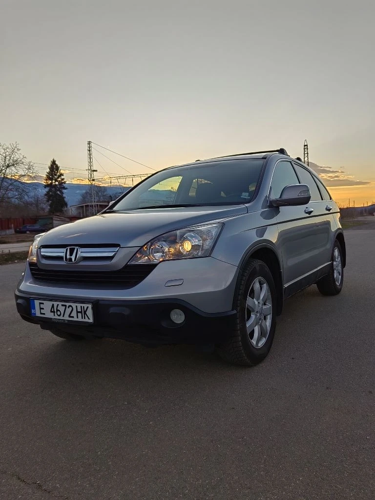 Honda Cr-v 2.0 Vtec 150кс, снимка 2 - Автомобили и джипове - 40385786