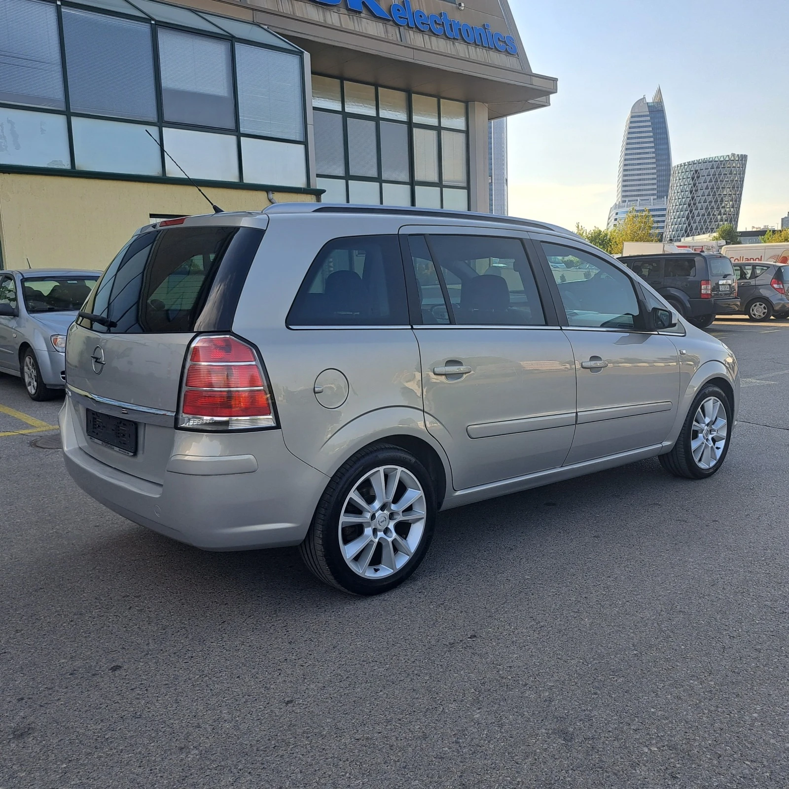 Opel Zafira * COSMO* TOP* FULL*  - изображение 3