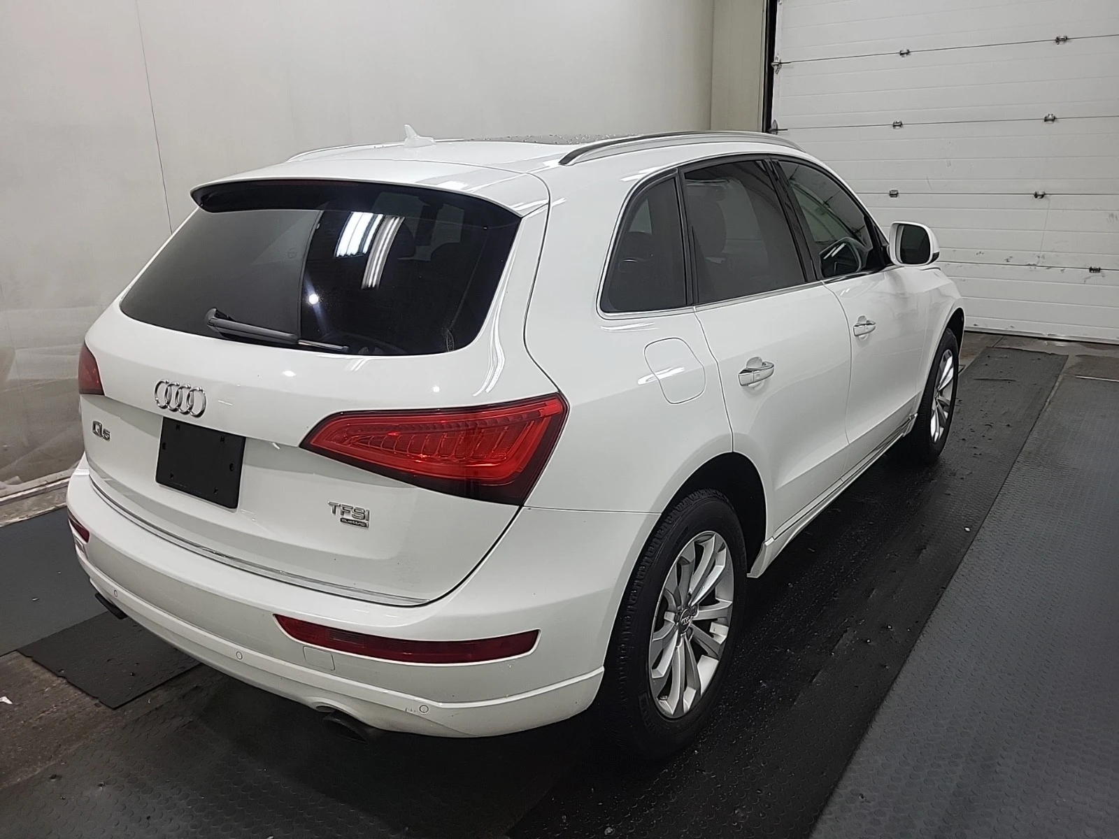 Audi Q5 Progressiv * * CARFAX * * АВТО КРЕДИТ * *  - изображение 4