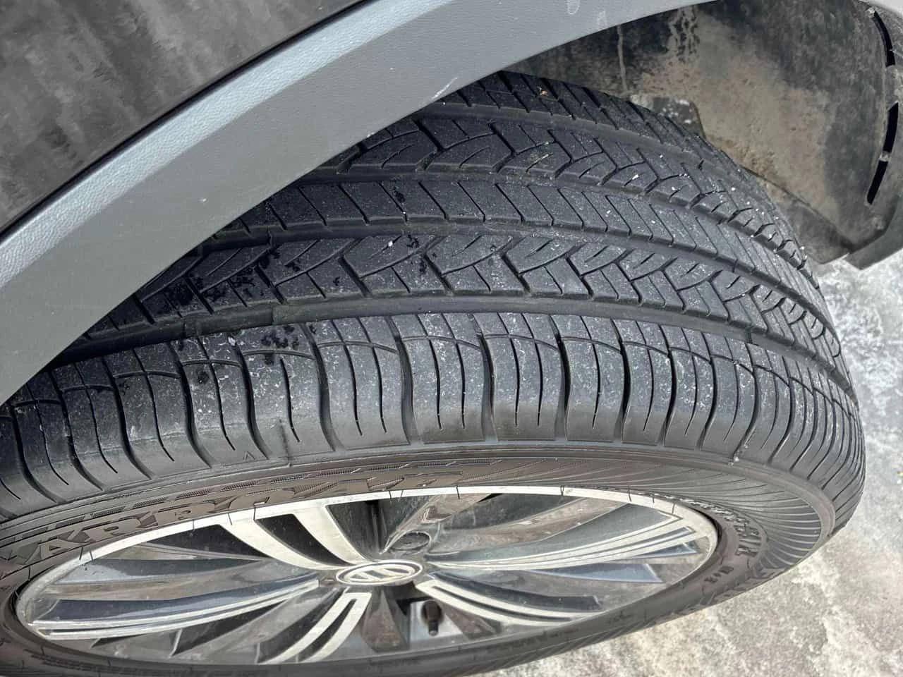 VW Tiguan Highline /CARFAX/ НАВИ/ПОДГРЕВ/КОЖА/4Х4/КЛИП - изображение 7