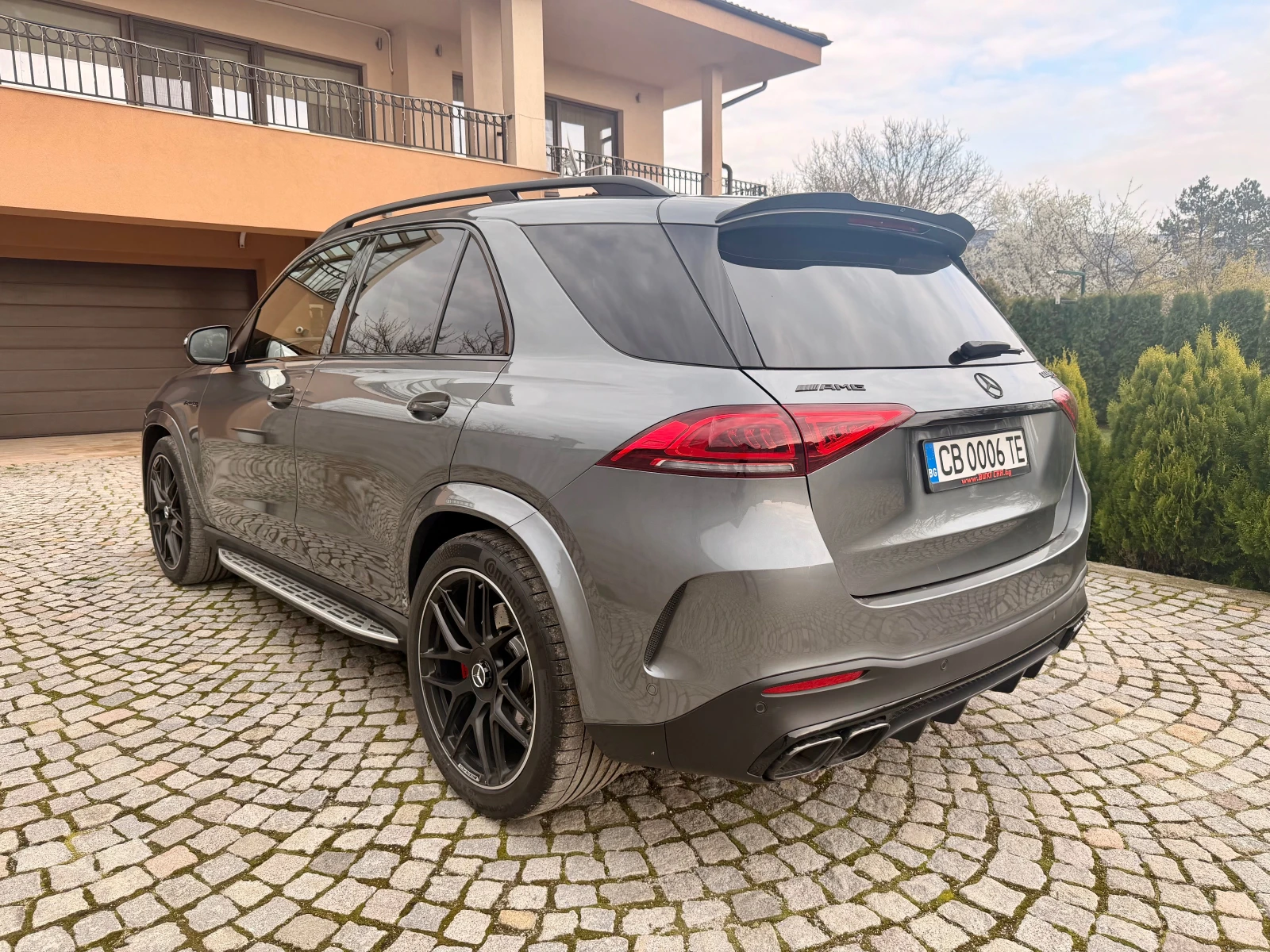 Mercedes-Benz GLE 63 S AMG AMG, снимка 4 - Автомобили и джипове - 54056074