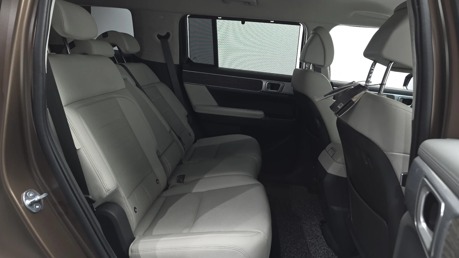 Hyundai Santa fe 2.5T Prestige* BLIND SPOT* 360* КРАЙНА ЦЕНА, снимка 12 - Автомобили и джипове - 55323603