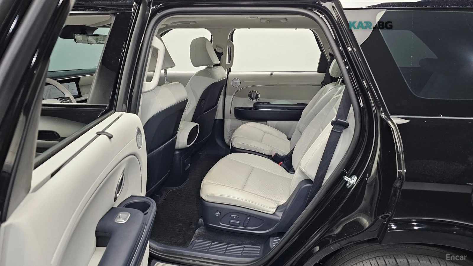 Hyundai Palisade 2.5T* 4WD* CALLIGRAPHY* ПОДГР* ОБДУХ* ПАНО* МАСАЖИ, снимка 8 - Автомобили и джипове - 55925702