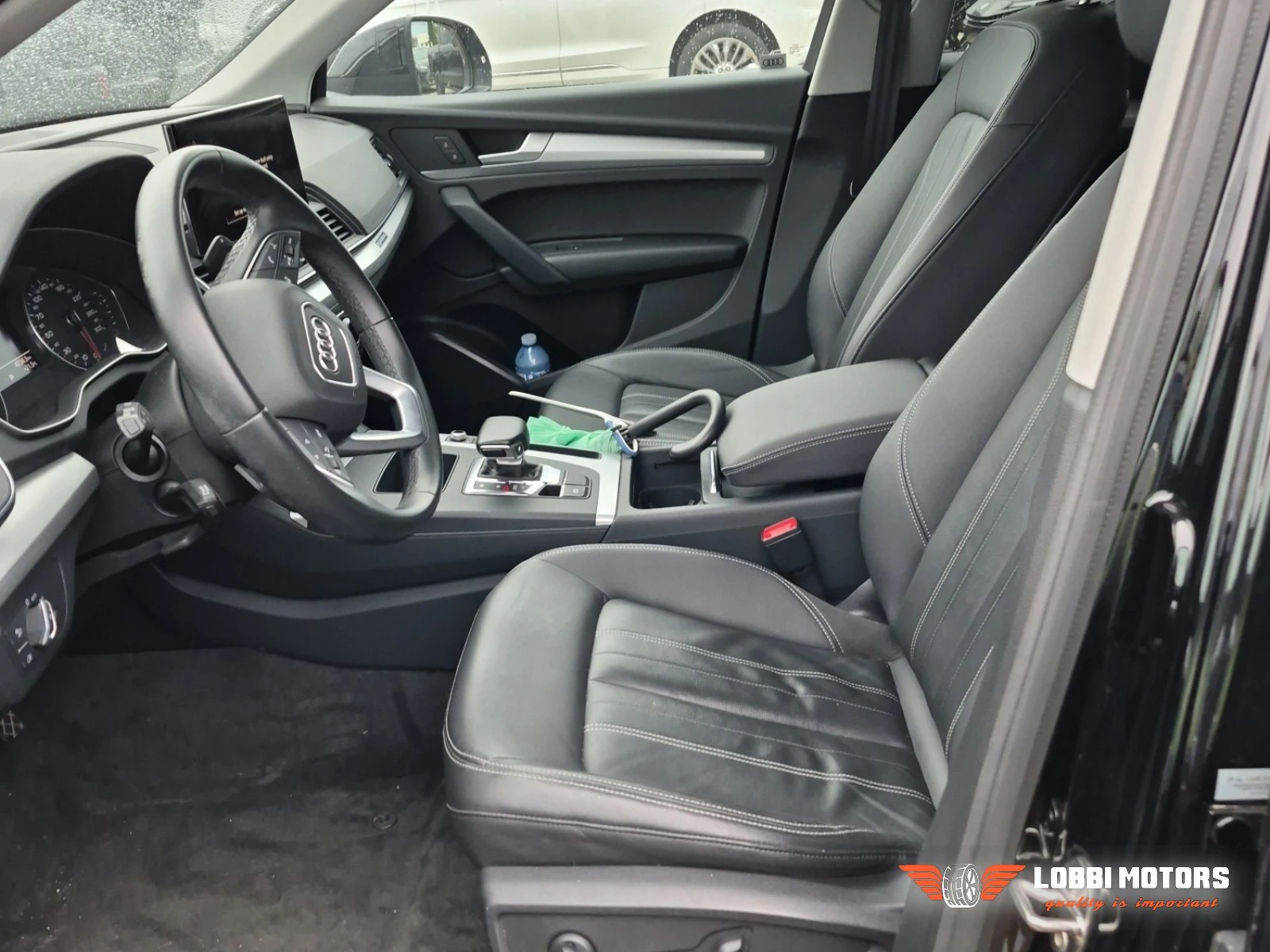 Audi Q5, снимка 5 - Автомобили и джипове - 56069605