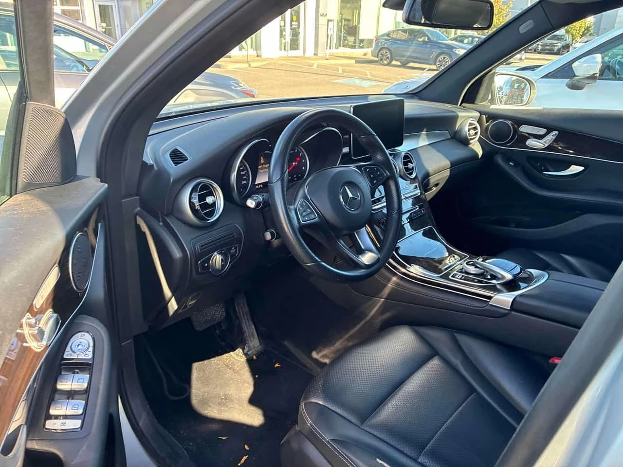 Mercedes-Benz GLC 300 * CARFAX * ����� �� ����������� | Mobile.bg � ����������� 5