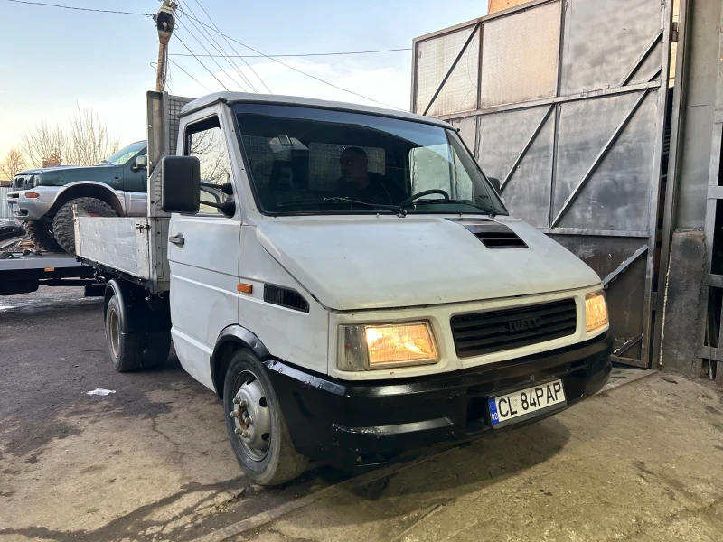 Iveco Daily, снимка 2 - Бусове и автобуси - 49419987