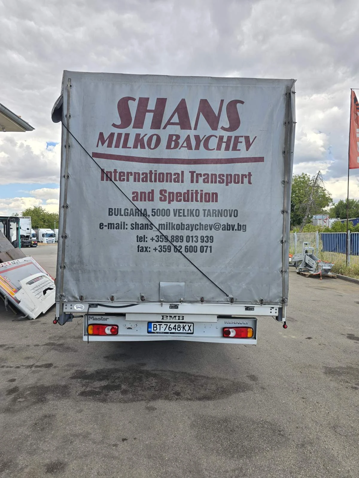 Renault Master, снимка 4 - Бусове и автобуси - 56255504