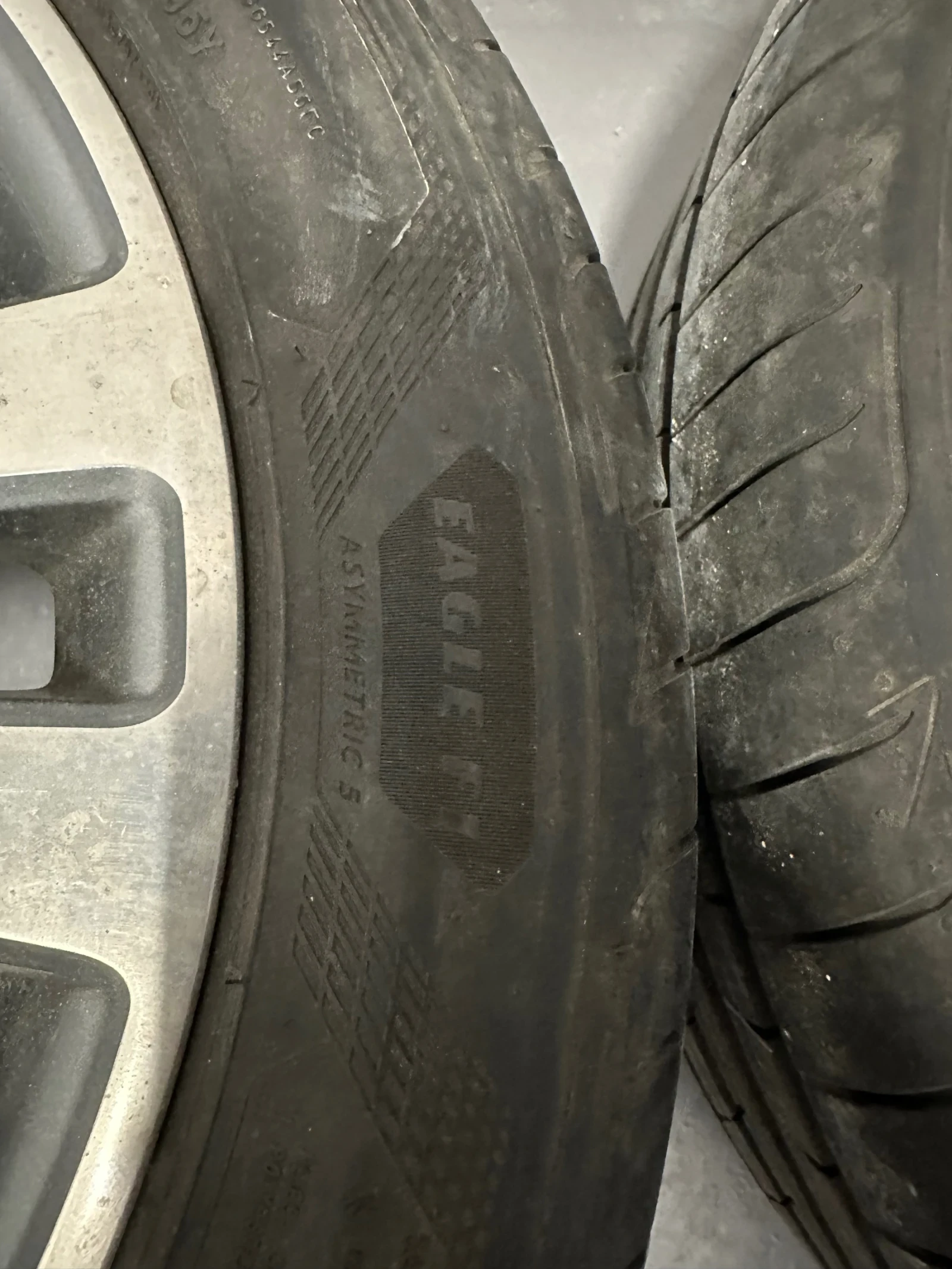 ���� � ������ 245/45R17 �� Mercedes-Benz E 220 | Mobile.bg � ����������� 3
