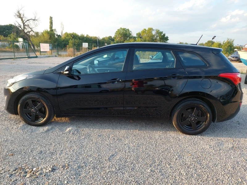 Hyundai I30 1.4 CRDI, снимка 8 - Автомобили и джипове - 42204872