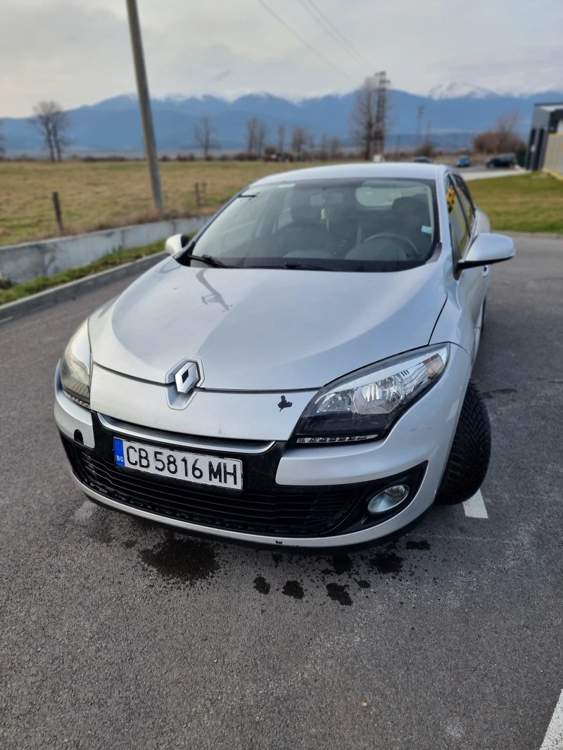 Renault Megane, снимка 3 - Автомобили и джипове - 46885575