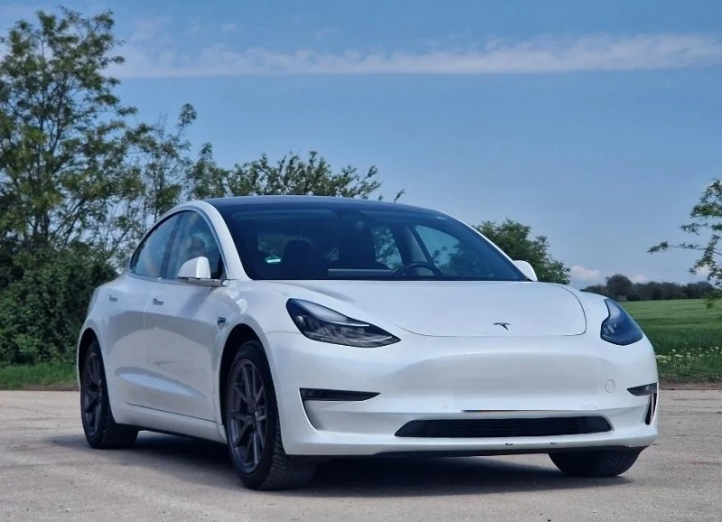 Tesla Model 3  4х4 Европейска, снимка 1 - Автомобили и джипове - 45388865