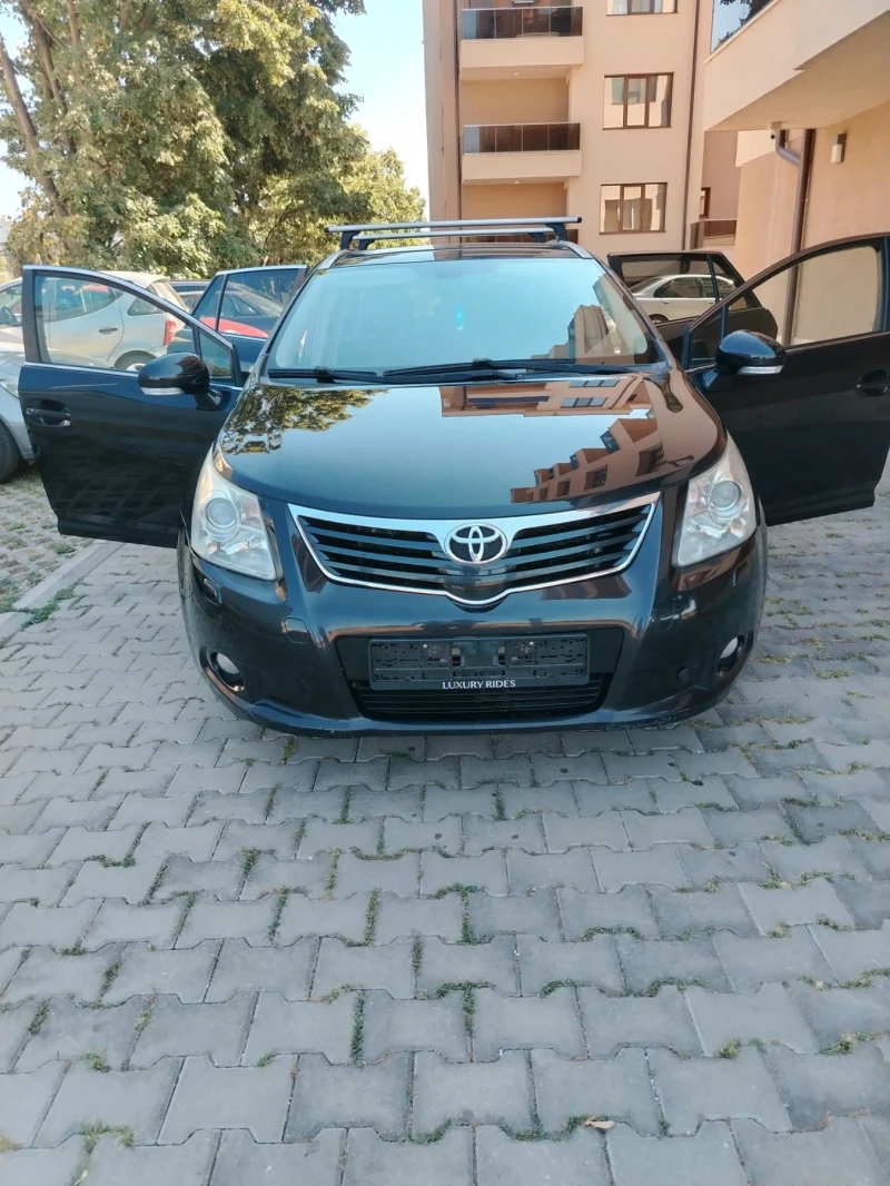 Toyota Avensis 2000, снимка 1 - Автомобили и джипове - 46995904