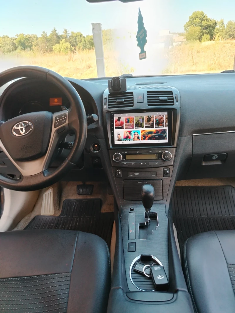 Toyota Avensis 2000, снимка 14 - Автомобили и джипове - 46995904